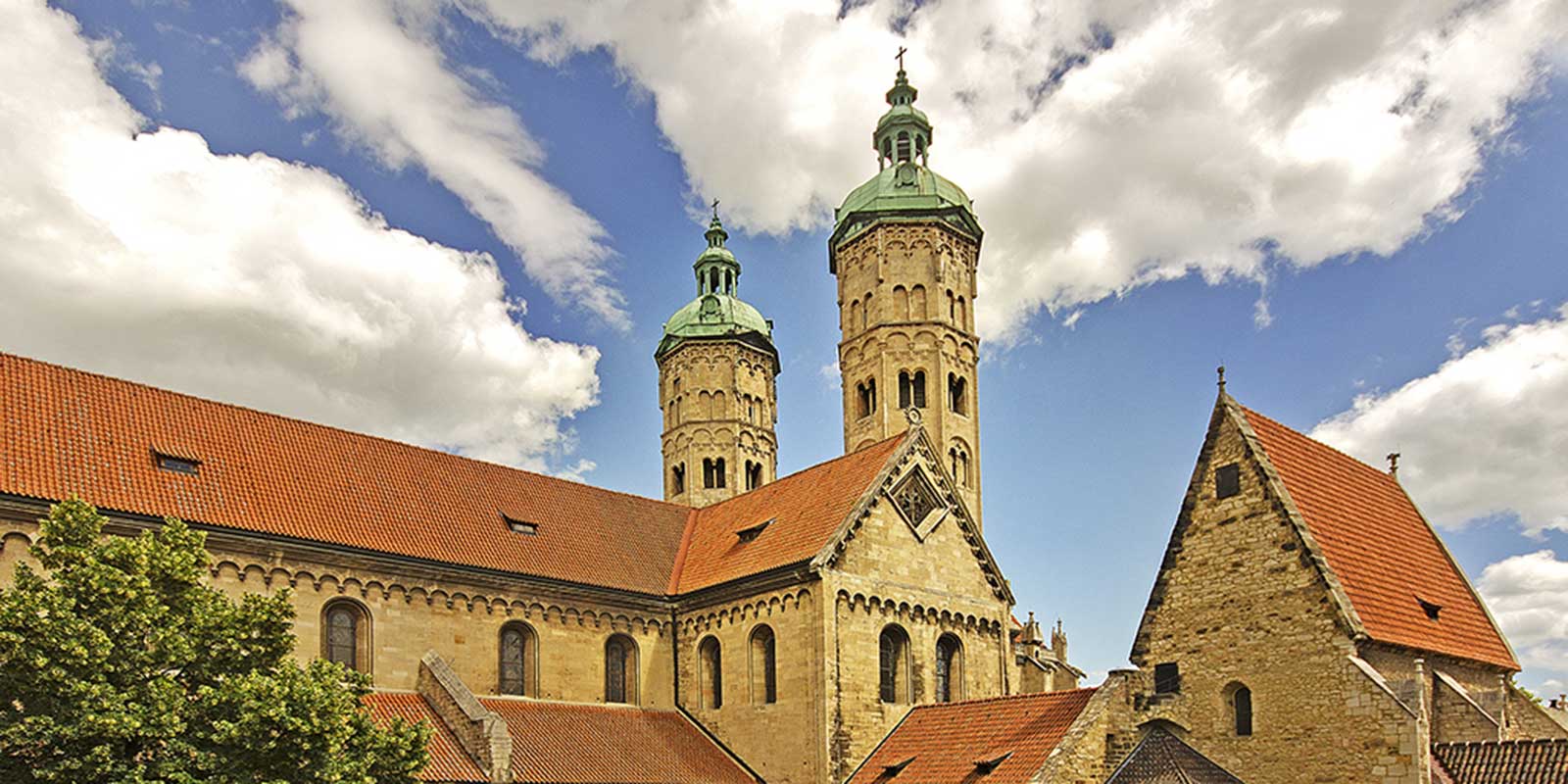 NaumburgerDom_Kreuzgang_c_VDS_FMatte